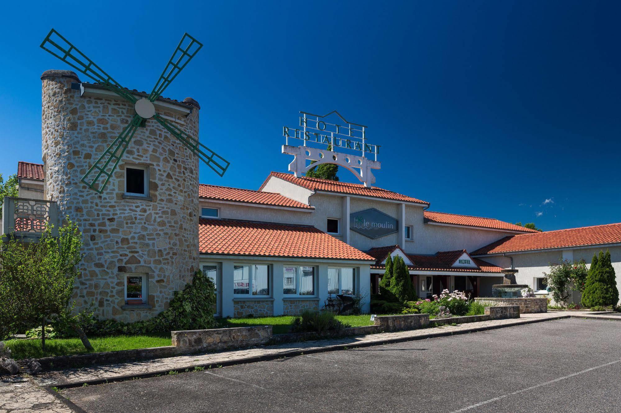 Logis Hotel Le Moulin Des Gardelles Riom Exterior foto